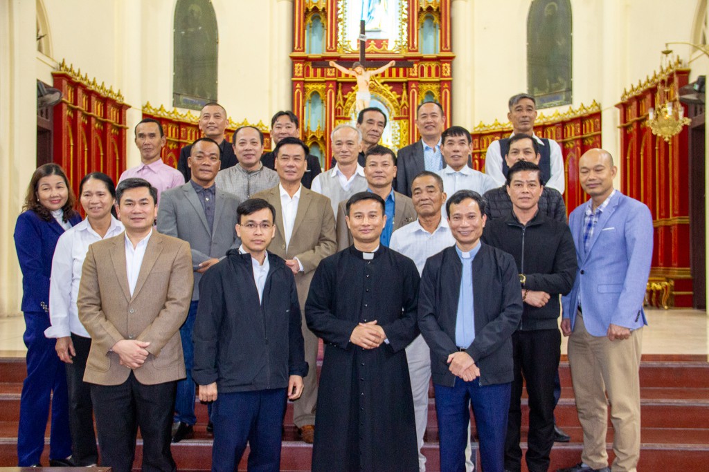 Thành lập Hội ngắm liên xứ nội thành Hải Dương